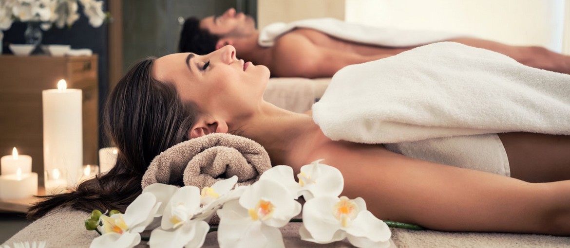 Best Couples Massage in Marina