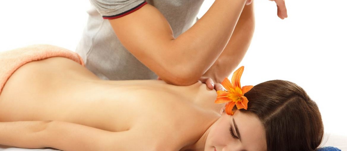 Best Reflexology Massage in Marina